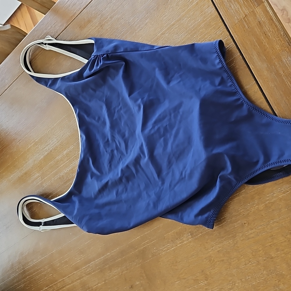 Never Worn Solid And Striped One Piece Swimsuit - image 5